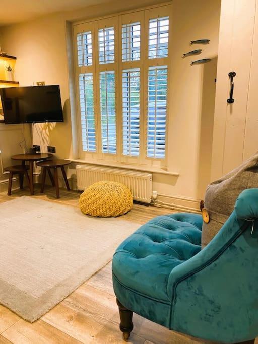 Beautiful Immaculate Aldeburgh Cottage, Sunny Outdoor Space, Free Parking - Easy Walk To Beach & Town 外观 照片
